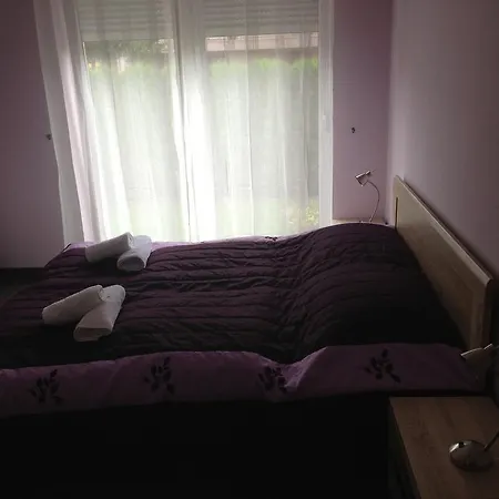 Apartman Virág Appartamento Hévíz
