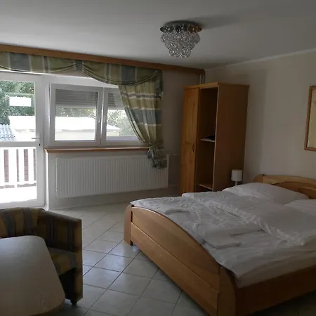 Appartamento Apartman Virág Hévíz