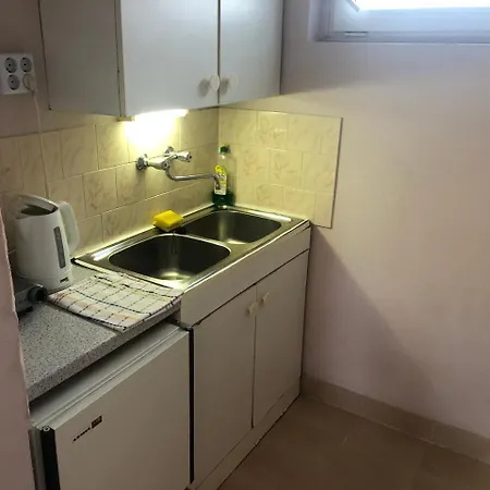 Apartman Virág *
